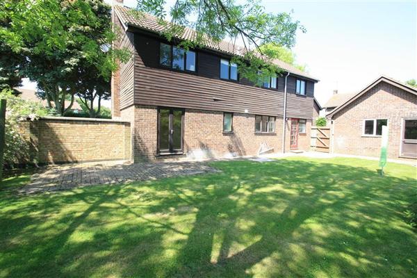 Detached House, 4 bedrooms