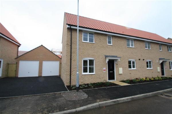 Semi-Detached House, 3 bedrooms