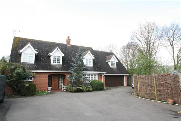 Detached House, 5 bedrooms
