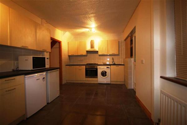 Mid-Terrace House, 3 bedrooms