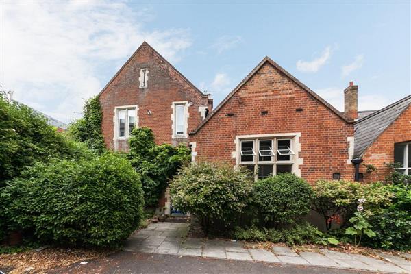 Flat / Apartment, 4 bedrooms