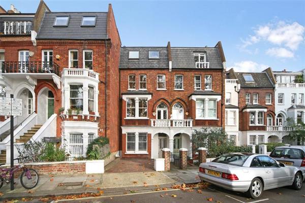 Detached House, 4 bedrooms