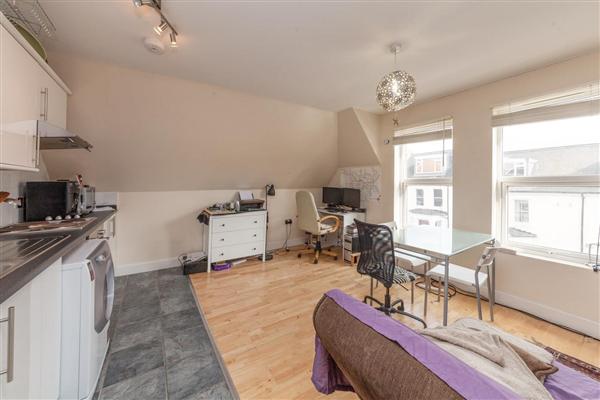 Flat / Apartment, 2 bedrooms