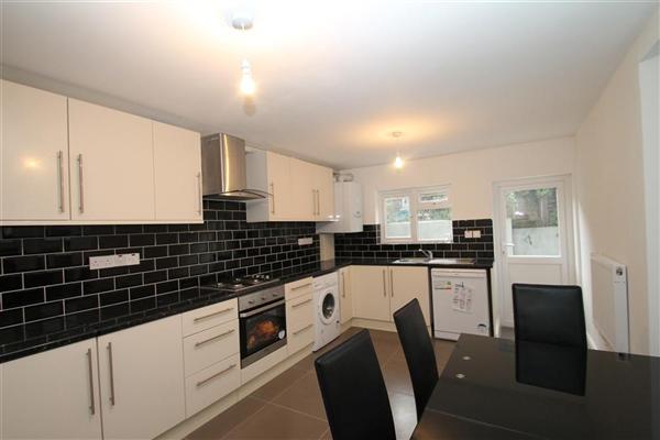 Aliwal Road, SW11