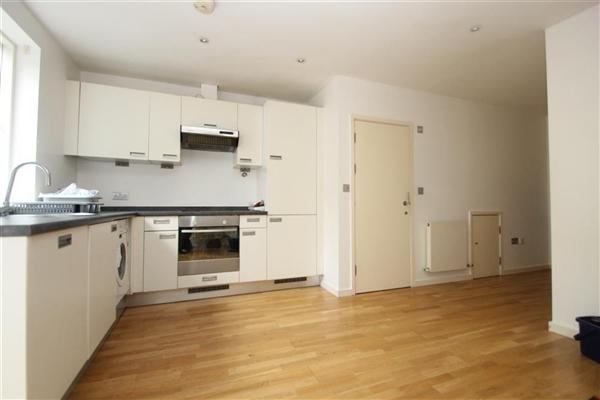 Benhill Road, Se5