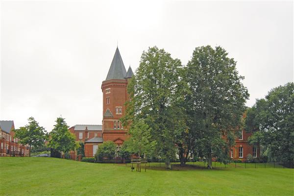 Flat / Apartment, 5 bedrooms, Leasehold