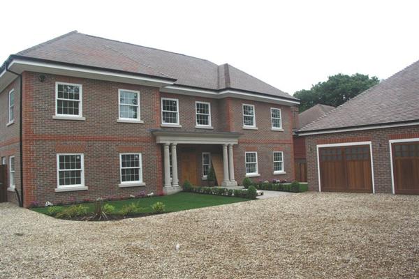 Detached House, 5 bedrooms, Freehold
