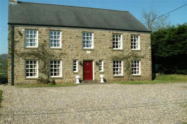 Detached House, 7 bedrooms