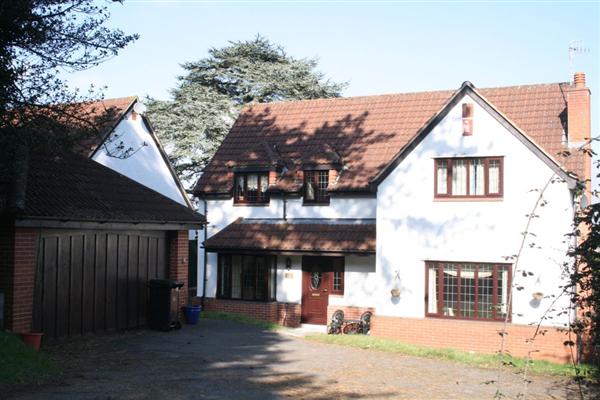 Detached House, 4 bedrooms, Freehold