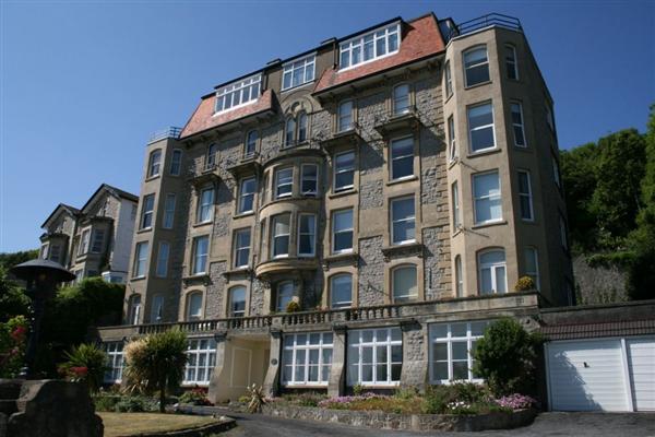 Flat / Apartment, 3 bedrooms, Leasehold