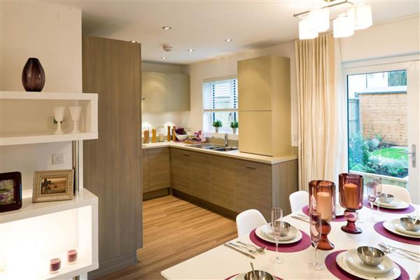 Mid-Terrace House, 4 bedrooms