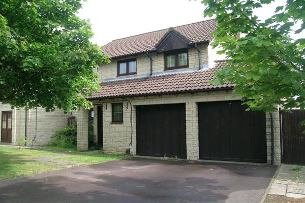 Detached House, 4 bedrooms, Freehold