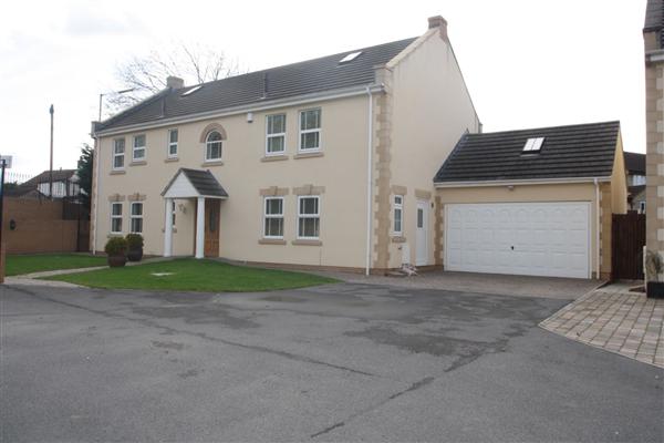 Detached House, 4 bedrooms