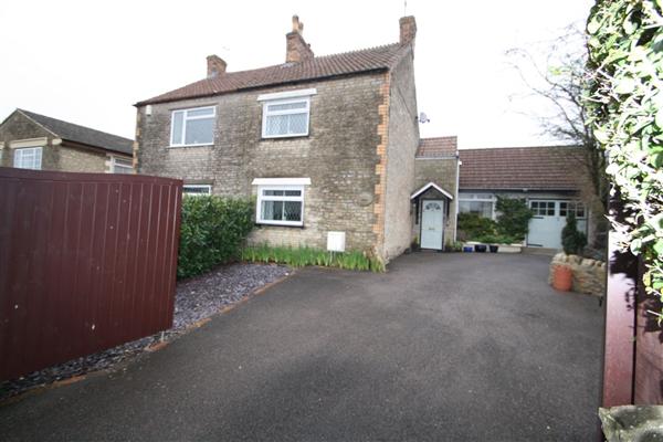 Semi-Detached House, 3 bedrooms