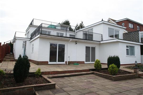 Detached House, 5 bedrooms