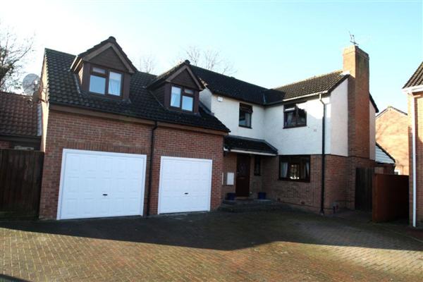 Detached House, 5 bedrooms