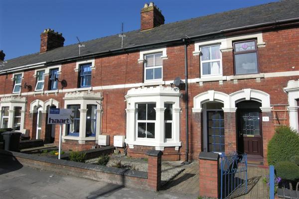Mid-Terrace House, 3 bedrooms, Freehold