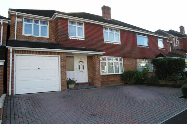 Semi-Detached House, 4 bedrooms