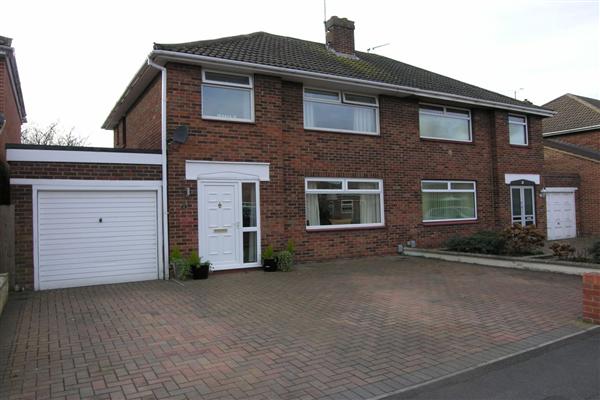 Semi-Detached House, 3 bedrooms