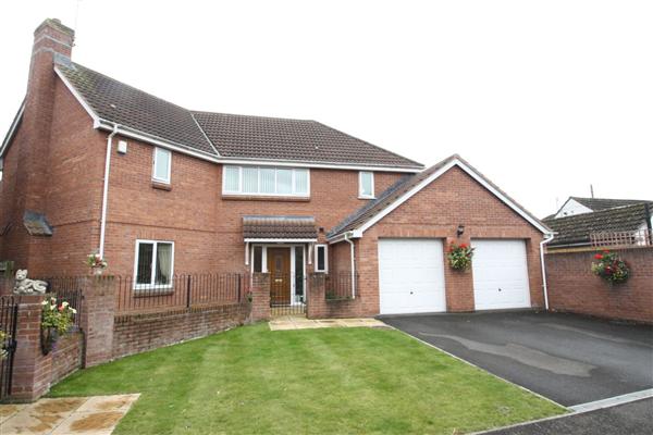 Detached House, 4 bedrooms