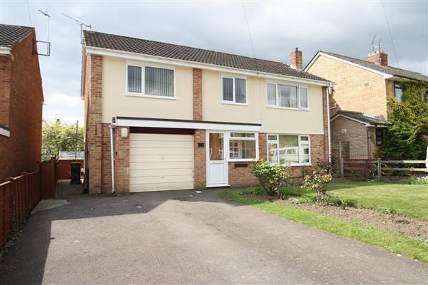 Detached House, 5 bedrooms