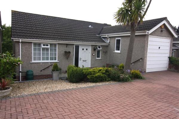Detached House, 4 bedrooms, Freehold