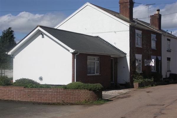 End-of-Terrace House, 2 bedrooms, Freehold