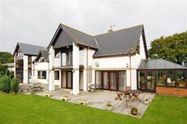 Detached House, 5 bedrooms, Freehold
