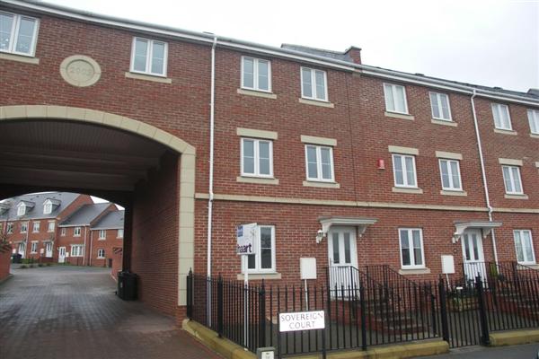 Other, 5 bedrooms, Freehold