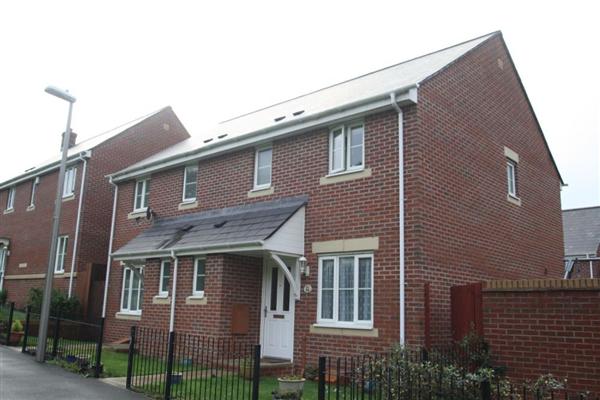 Semi-Detached House, 3 bedrooms