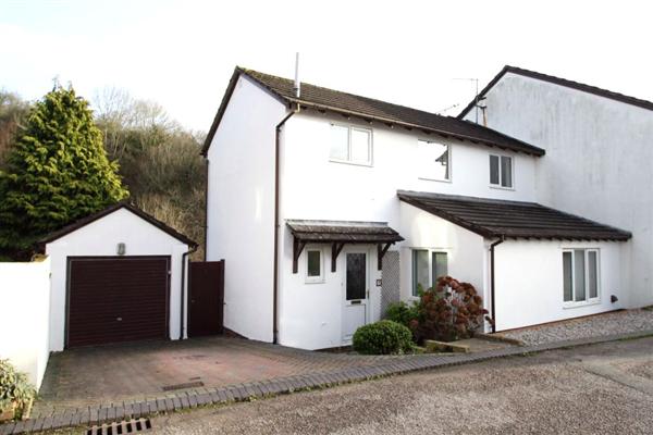 Semi-Detached House, 3 bedrooms