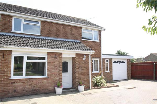 Semi-Detached House, 4 bedrooms, Freehold