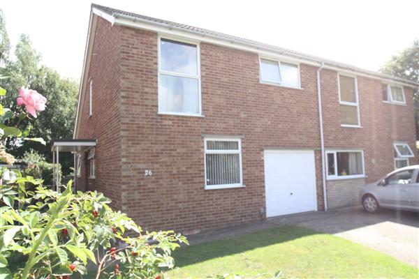 Semi-Detached House, 4 bedrooms