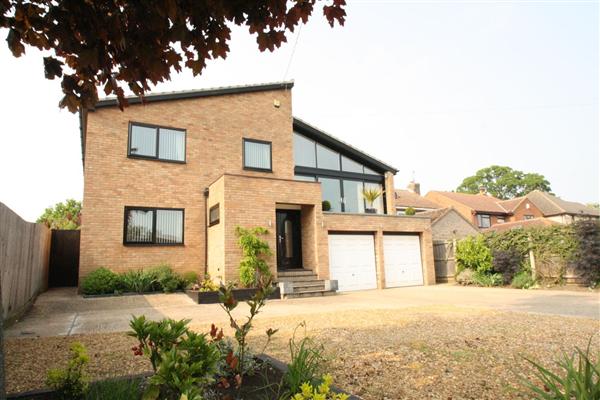 Detached House, 4 bedrooms