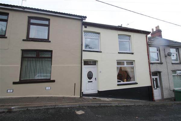 Mid-Terrace House, 3 bedrooms, Freehold