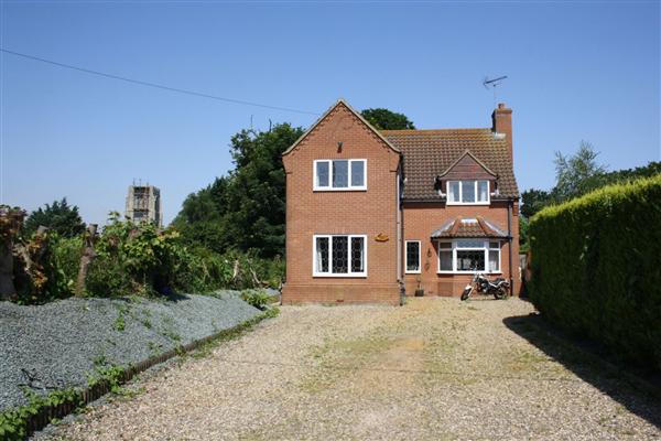 Detached House, 4 bedrooms, Freehold