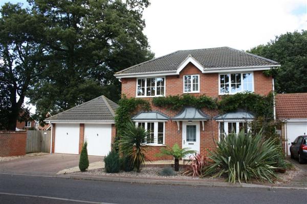 Detached House, 4 bedrooms