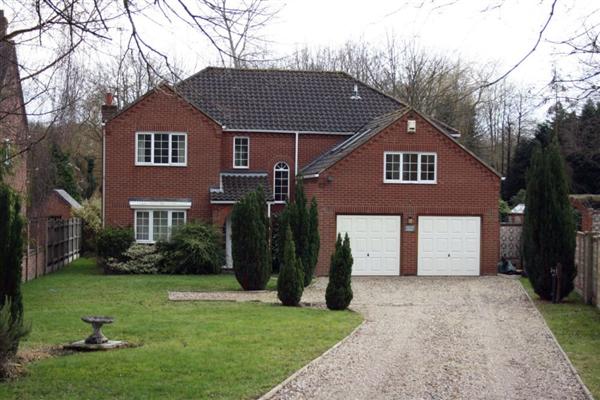 Detached House, 5 bedrooms